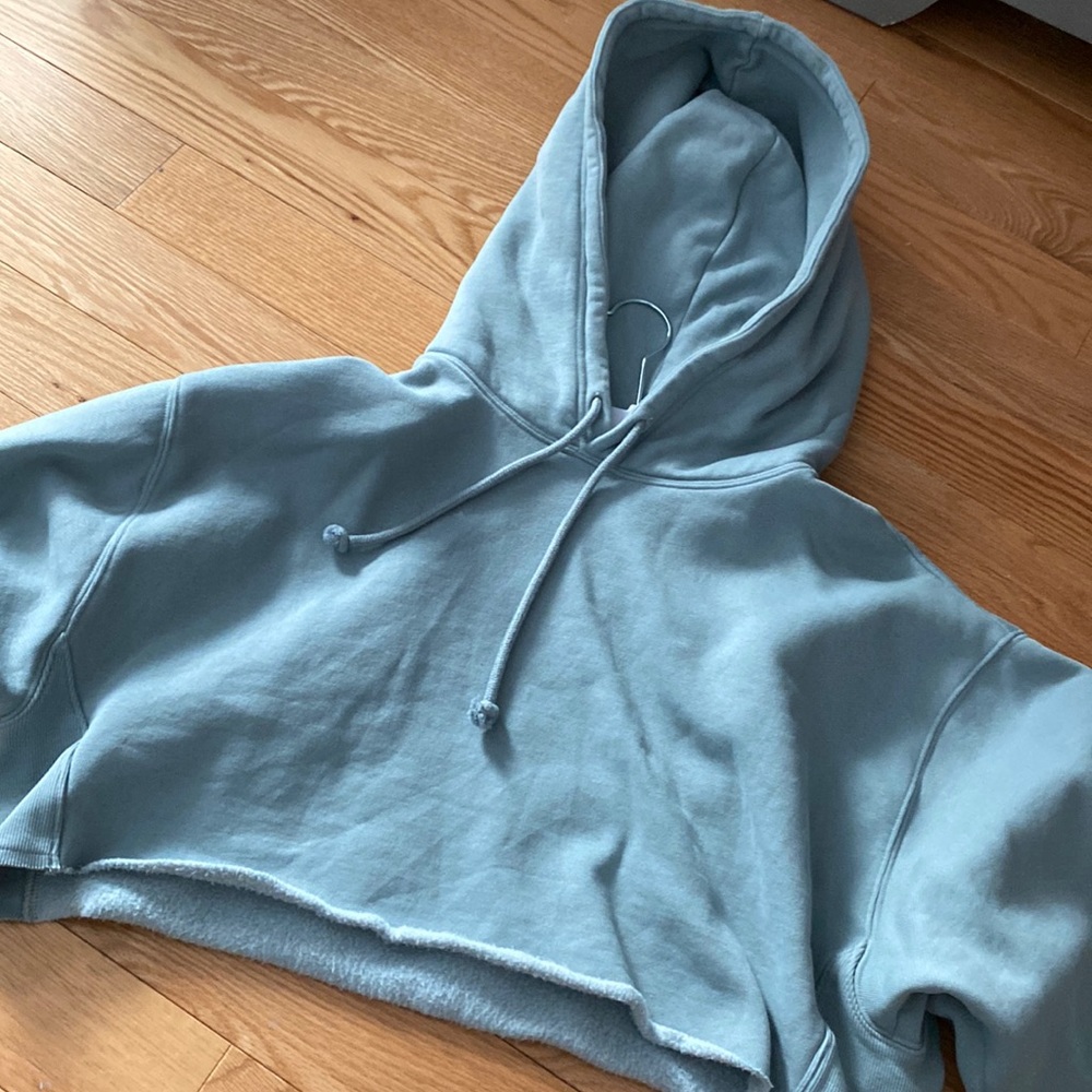 TNA ARITZIA light teal crop hoodie COZY AF